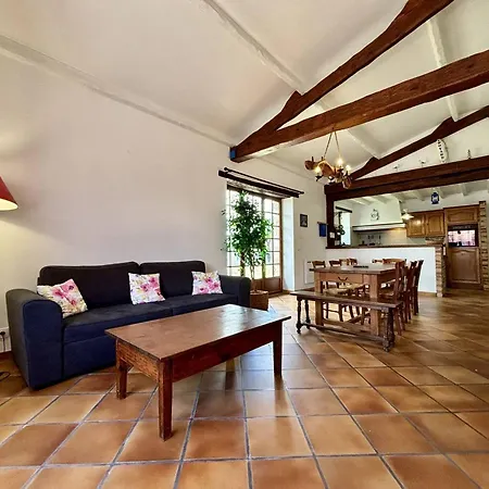 Feriehus Maison 3 Pieces A Saint-georges-d'oleron, 6 Couchages, Proche Centre-ville, Terrasse Avec Barbecue - Fr-1-246a-307