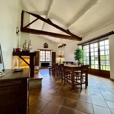 Feriehus Maison 3 Pieces A Saint-georges-d'oleron, 6 Couchages, Proche Centre-ville, Terrasse Avec Barbecue - Fr-1-246a-307 *